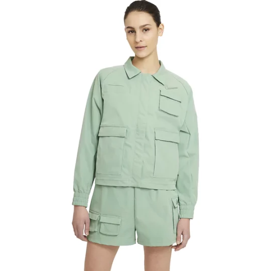 Zdjęcie produktu Kurtka damska Sportswear Swoosh Military Nike Turkusowy
