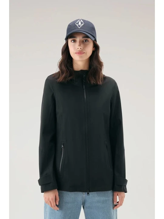 Zdjęcie produktu Woolrich Kurtka funkcyjna "Leavitt" w kolorze czarnym rozmiar: L