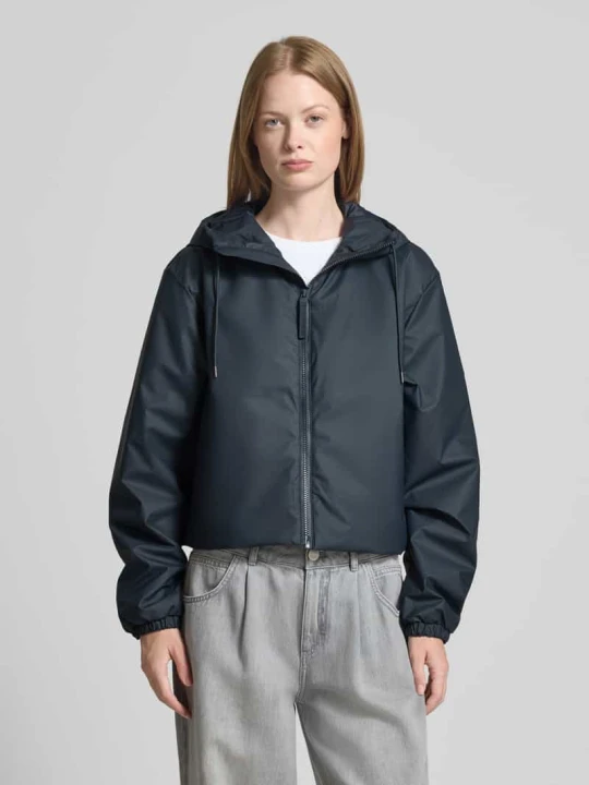 Zdjęcie produktu Kurtka funkcyjna z kapturem model „Lohja” Rains Granatowy