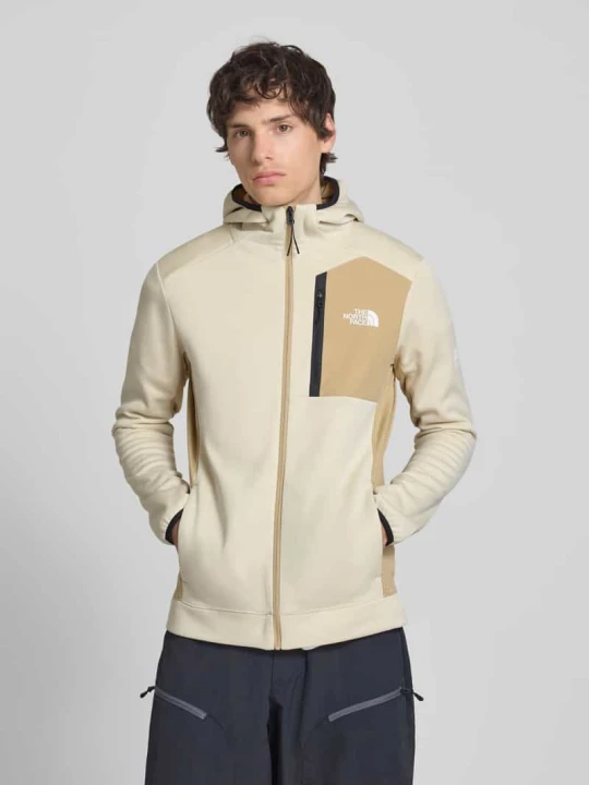 Zdjęcie produktu Kurtka funkcyjna z kieszenią napoleońską model 'MOUNTAIN ATHLETICS' The North Face Écru