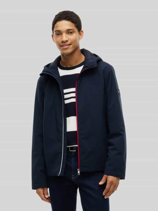 Zdjęcie produktu Kurtka funkcyjna z zamkiem błyskawicznym w kontrastowym kolorze Tommy Hilfiger