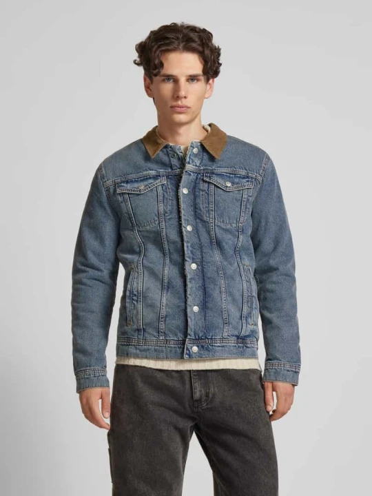 Zdjęcie produktu Kurtka jeansowa z kieszeniami na piersi model ‘JEAN’ Jack&Jones Jeansowy niebieski