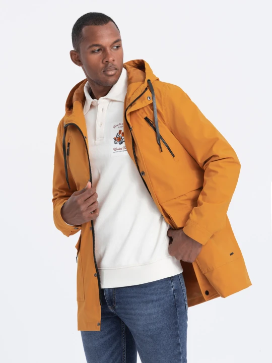 Zdjęcie produktu Kurtka męska parka z kieszeniami cargo - musztardowa V3 Ombre Clothing musztardowy