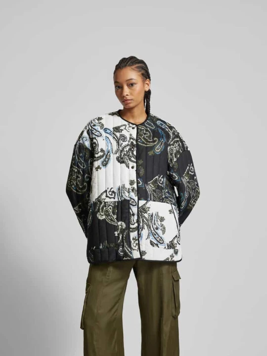 Zdjęcie produktu Kurtka o kroju oversized z listwą z zatrzaskami lala Berlin Czarny