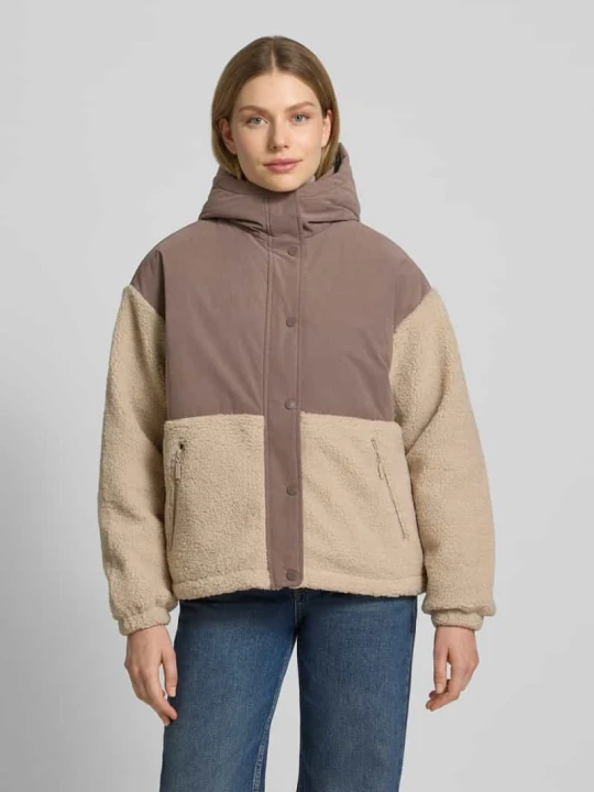 Zdjęcie produktu Kurtka o kroju regular fit z obszyciem ze sztucznego futra model ‘Blocking’ Mazine Błotnisty