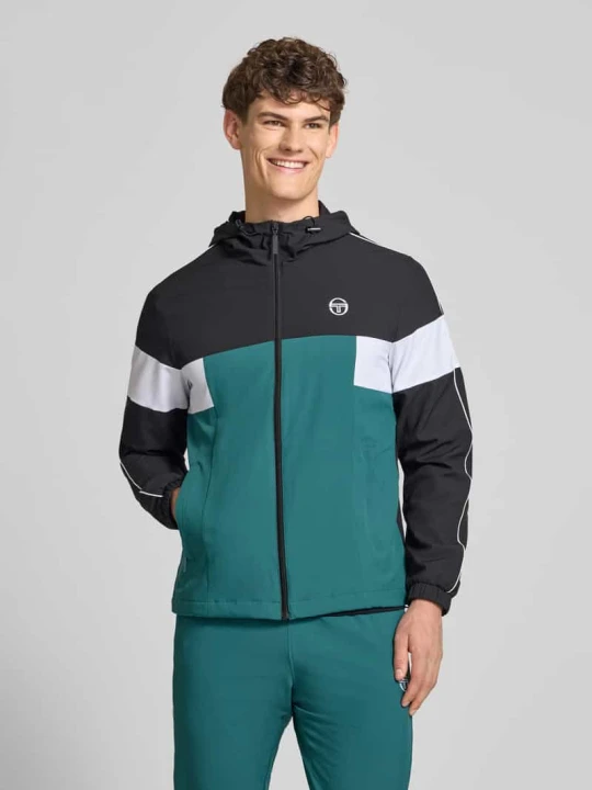 Zdjęcie produktu Kurtka o kroju regular fit z wyhaftowanym logo model „Caspio” Sergio Tacchini Czarny