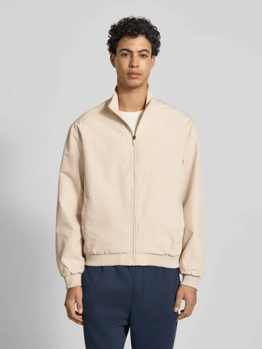 Zdjęcie produktu Kurtka w kroju regular fit ze stójką Model 'Charge' Jack&Jones Beżowy