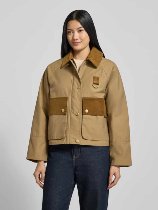 Zdjęcie produktu Kurtka o kroju relaxed fit z mieszanki bawełny ze sztruksowym kołnierzem model ‘PHOEBE’ Barbour Koniakowy