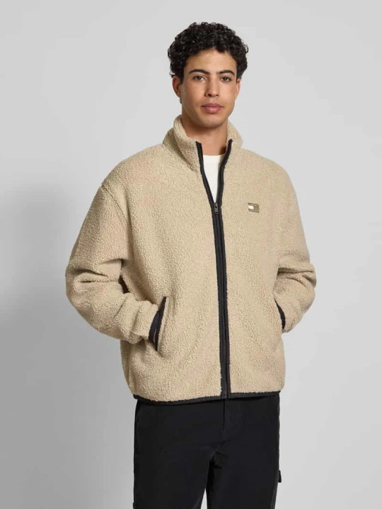 Zdjęcie produktu Kurtka polarowa o kroju relaxed fit z futerkowym wykończeniem (teddy) Tommy Jeans Beżowy