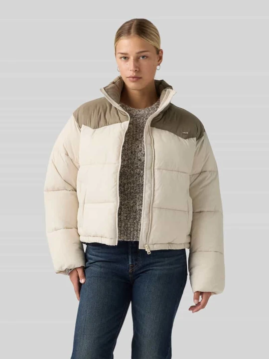 Zdjęcie produktu kurtka pikowana o kroju regular fit z detalem z logo model 'PALMER' Levi's Écru