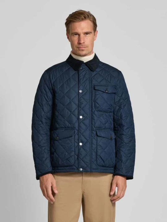 Zdjęcie produktu Kurtka pikowana o kroju regular fit z dwustronnym zamkiem błyskawicznym model ‘HORNBY’ Barbour Granatowy