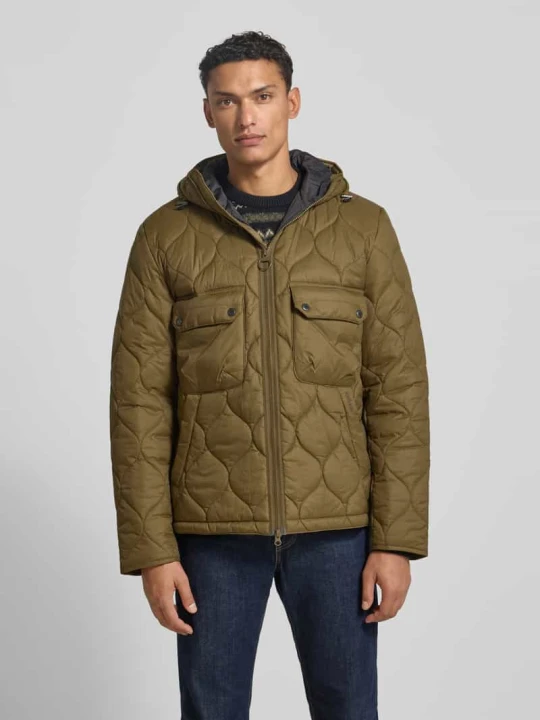 Zdjęcie produktu Kurtka pikowana o kroju regular fit z kapturem i tunelem Barbour Oliwkowy