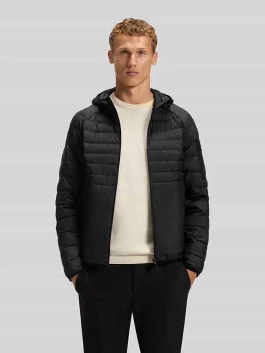 Zdjęcie produktu Kurtka pikowana o kroju regular fit z kieszeniami zapinanymi na zamek błyskawiczny model ‘URBANEX’ Boss Czarny