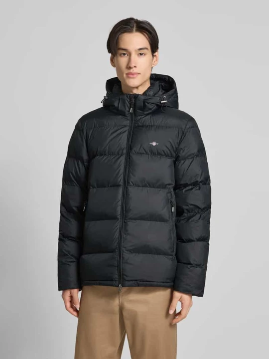 Zdjęcie produktu Kurtka pikowana o kroju regular fit z wyhaftowanym logo model ‘Cloud’ Gant Czarny