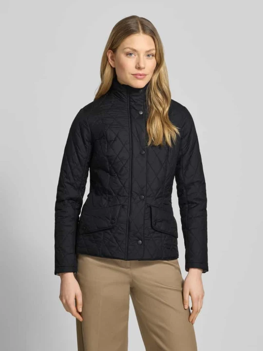 Zdjęcie produktu Kurtka pikowana o kroju regular fit ze stójką model 'FLYWEIGHT' Barbour Czarny
