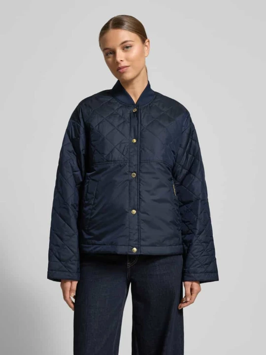 Zdjęcie produktu Kurtka pikowana o kroju relaxed fit z troczkiem w pasie na tułowiu Barbour Granatowy