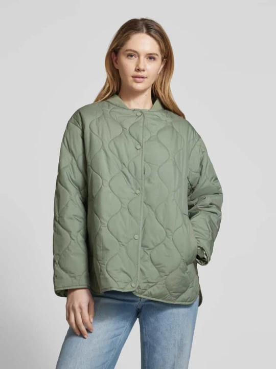 Zdjęcie produktu Kurtka pikowana o kroju relaxed fit z zapięciem na zatrzaski s.Oliver Khaki