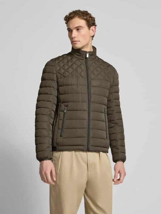 Zdjęcie produktu Kurtka pikowana o kroju slim fit z ocieplanym kołnierzem Christian Berg Trzcinowy