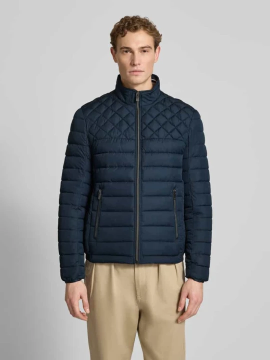 Zdjęcie produktu Kurtka pikowana o kroju slim fit z ocieplanym kołnierzem Christian Berg Granatowy