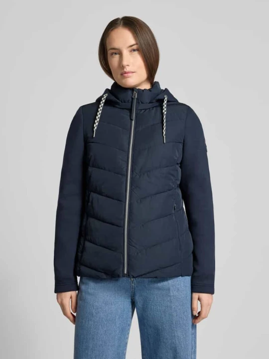 Zdjęcie produktu Kurtka pikowana Slim Fit z ocieplanym stójką Christian Berg Ciemnoniebieski