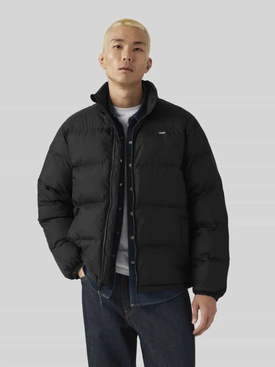 Zdjęcie produktu Kurtka pikowana z detalem z logo Levi's Czarny