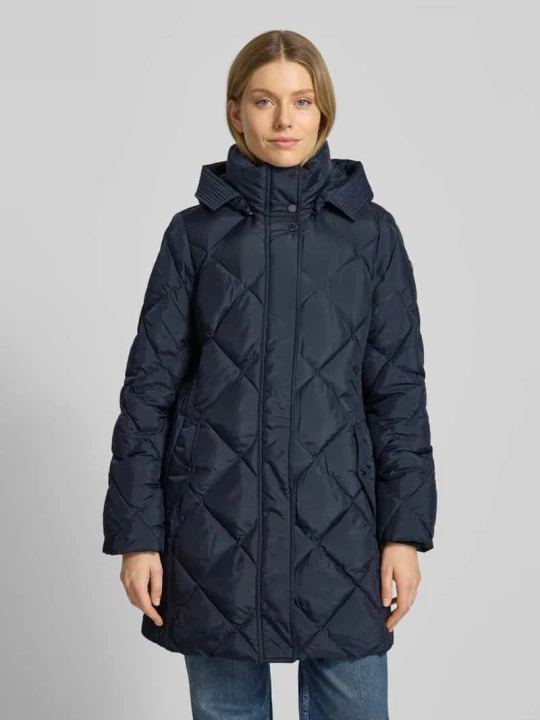Zdjęcie produktu Płaszcz pikowany o kroju loose fit z kapturem Fuchs Schmitt Granatowy