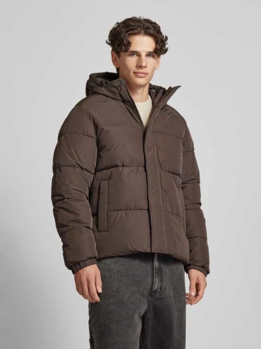 Zdjęcie produktu Kurtka pikowana z kapturem model ‘BRADLEY’ Jack&Jones Średniobrązowy