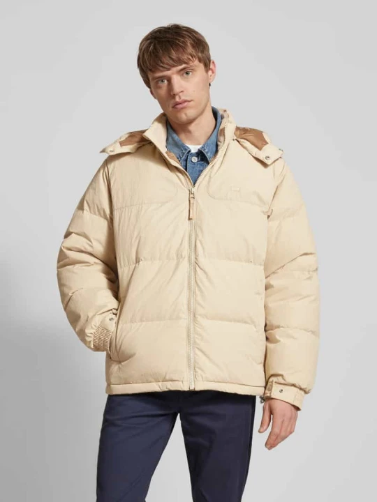 Zdjęcie produktu Kurtka pikowana z kapturem model ‘ROCKRIDGE’ Levi's Piaskowy