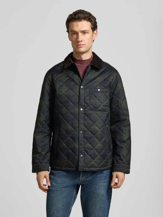 Zdjęcie produktu Kurtka pikowana z kieszenią na piersi Barbour Granatowy