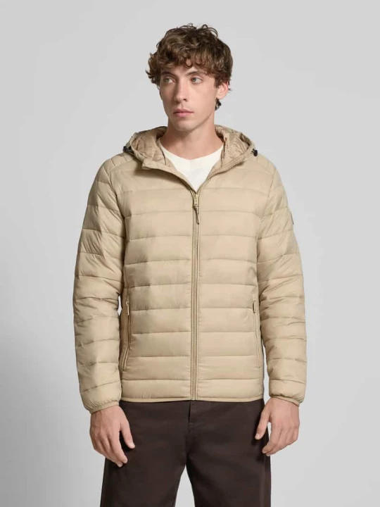 Zdjęcie produktu Kurtka pikowana z kieszeniami zapinanymi na zamek błyskawiczny model ‘BRADLEY’ Jack&Jones Beżowy
