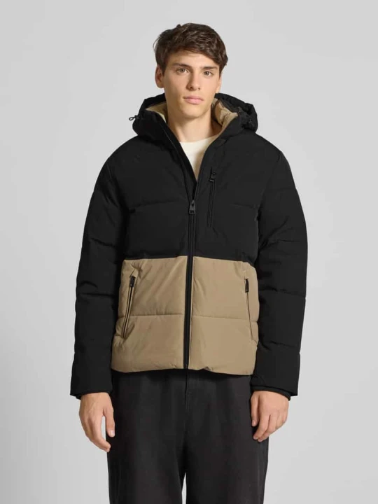 Zdjęcie produktu Kurtka pikowana z kieszeniami zapinanymi na zamek błyskawiczny model ‘OWEN’ Jack&Jones Beżowy