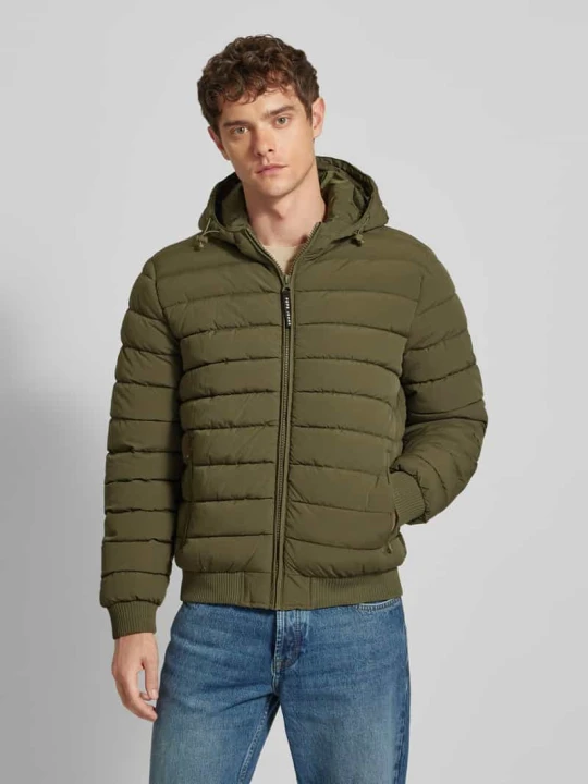 Zdjęcie produktu Kurtka pikowana z kieszeniami zapinanymi na zamek błyskawiczny model ‘Tomek’ Pepe Jeans Oliwkowy