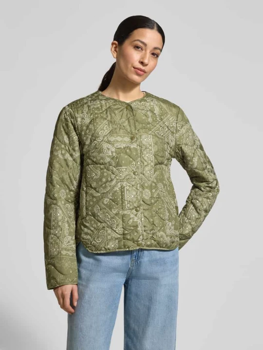 Zdjęcie produktu Kurtka pikowana z dekoltem w łódkę Camel Active Oliwkowy