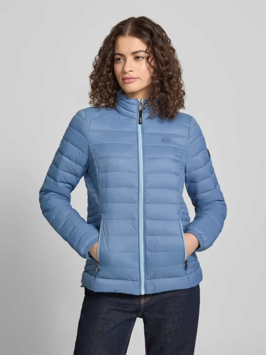 Zdjęcie produktu Kurtka pikowana z wyhaftowanym logo model 'FUJI' Superdry Niebieski