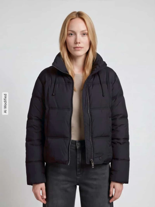 Zdjęcie produktu Kurtka pikowana z wysokim kołnierzem model 'JADE' Vero Moda Czarny