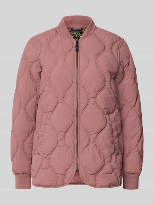Zdjęcie produktu kurtka pikowana ze stójką i wpuszczanymi kieszeniami Superdry Brudnoróżowy