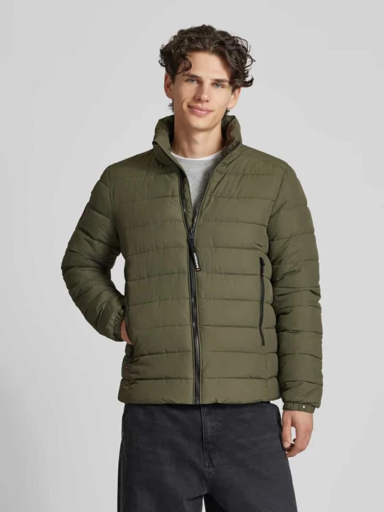 Zdjęcie produktu Kurtka pikowana ze stójką model ‘Fuji’ Superdry Oliwkowy