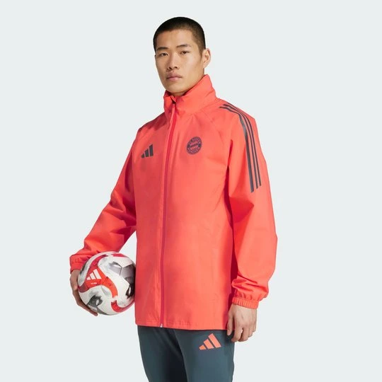 Zdjęcie produktu Kurtka przeciwdeszczowa FC Bayern Monachium Tiro 24 Adidas Easy Coral