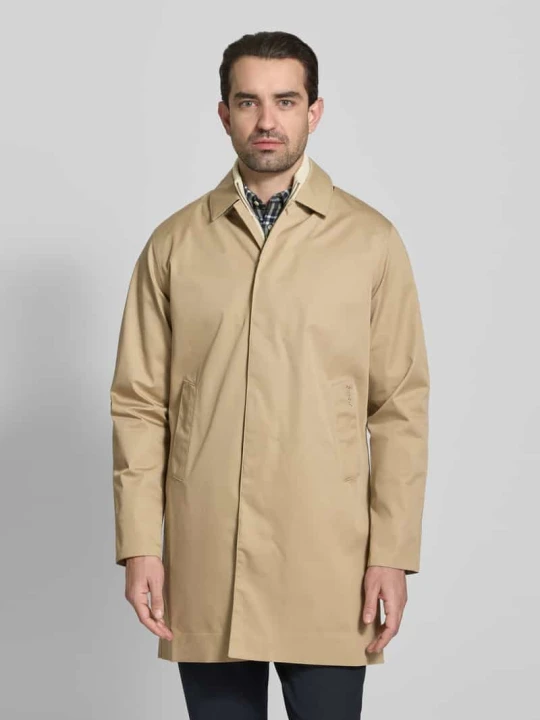 Zdjęcie produktu kurtka przeciwdeszczowa o kroju regular fit z domieszką bawełny model 'ROKIG' Barbour Kamienny