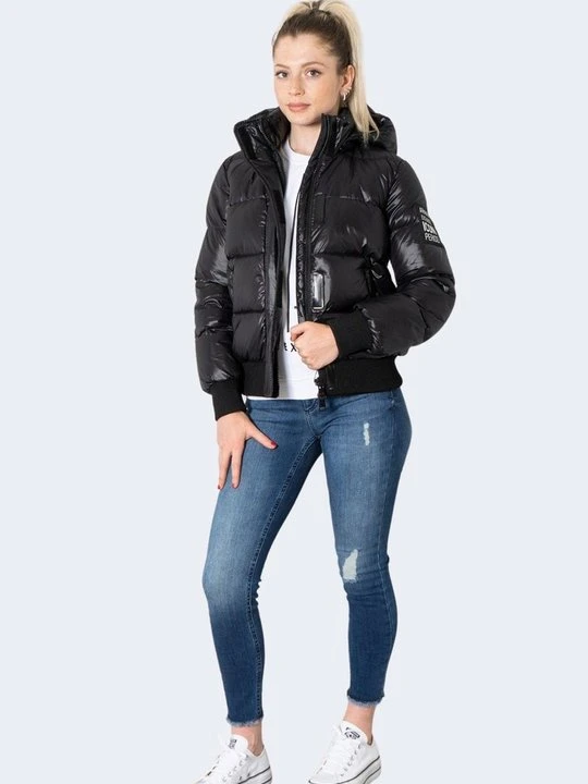 Zdjęcie produktu Kurtka puchowa Armani Exchange czarny