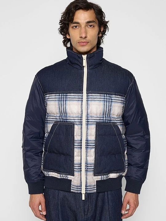 Zdjęcie produktu Kurtka puchowa Armani Exchange niebieski denim
