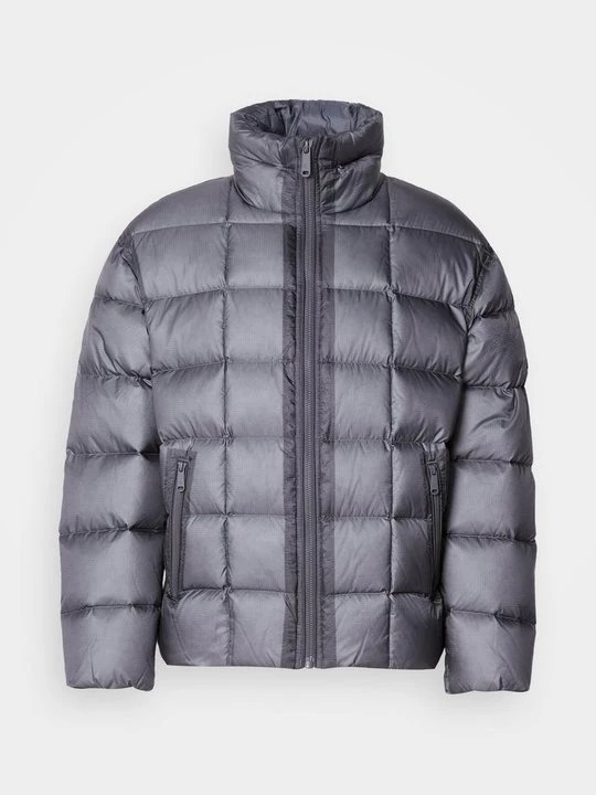 Zdjęcie produktu Kurtka puchowa Calvin Klein Jeans srebrny