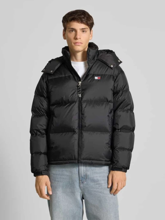 Zdjęcie produktu Kurtka puchowa o kroju regular fit model ‘ALASKA’ Tommy Jeans Czarny