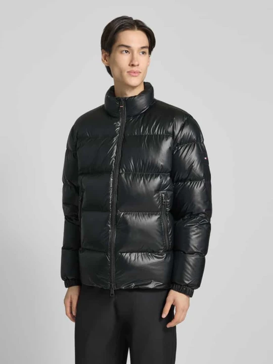 Zdjęcie produktu Kurtka puchowa o kroju regular fit z pikowaniem Tommy Hilfiger Czarny