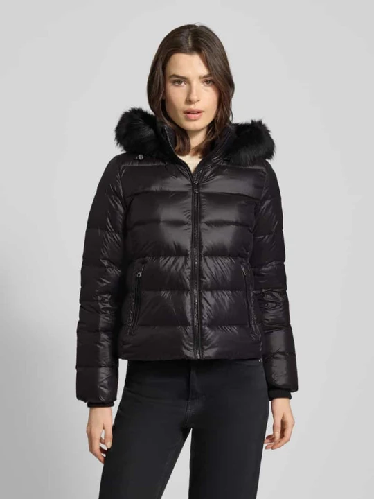 Zdjęcie produktu Kurtka puchowa o kroju slim fit z efektem błyszczącym Tommy Hilfiger czarny