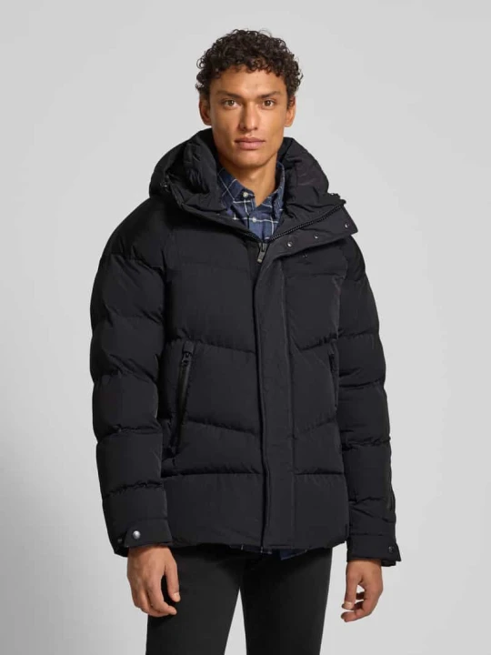 Zdjęcie produktu Kurtka puchowa z naszywką z logo model 'CROWN' Blauer Usa Czarny