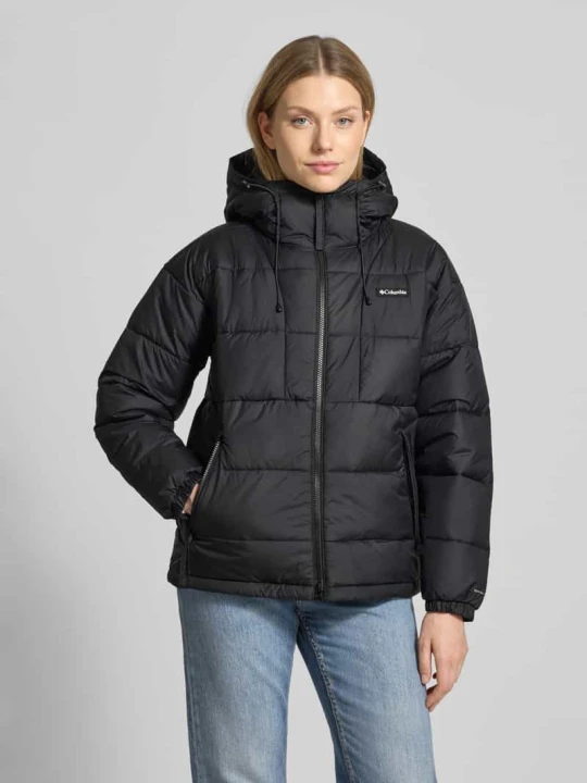 Zdjęcie produktu Kurtka puchowa z naszywką z logo model 'Pike Lake' Columbia Czarny