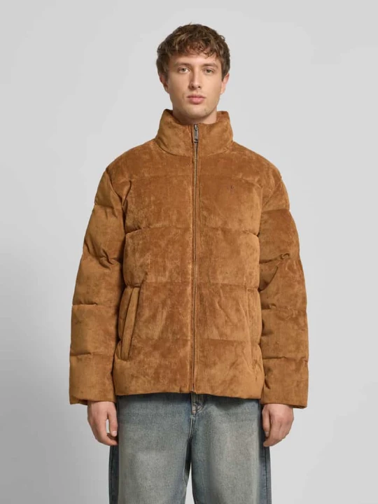 Zdjęcie produktu Kurtka puchowa z sztruksu ze stójką i naszytym logo Calvin Klein Jeans Koniakowy