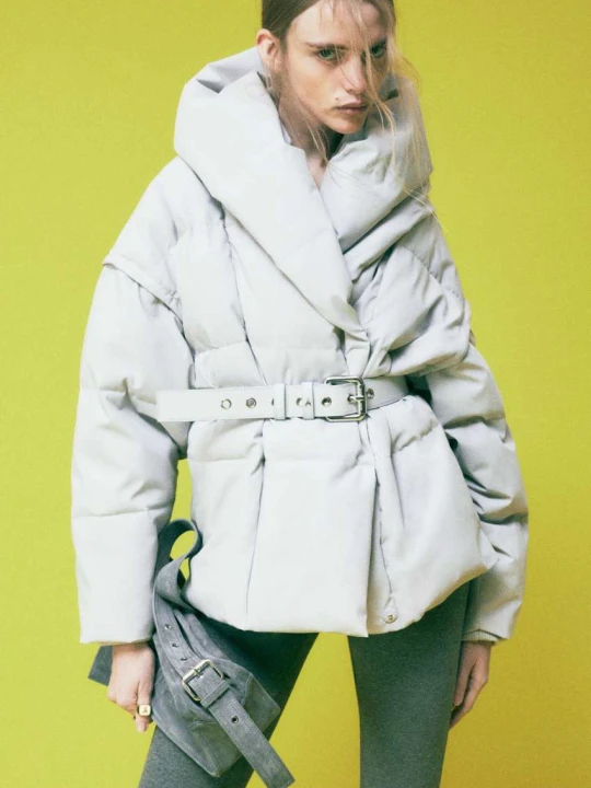 Zdjęcie produktu Kurtka puffer z paskiem Patrizia Pepe szary