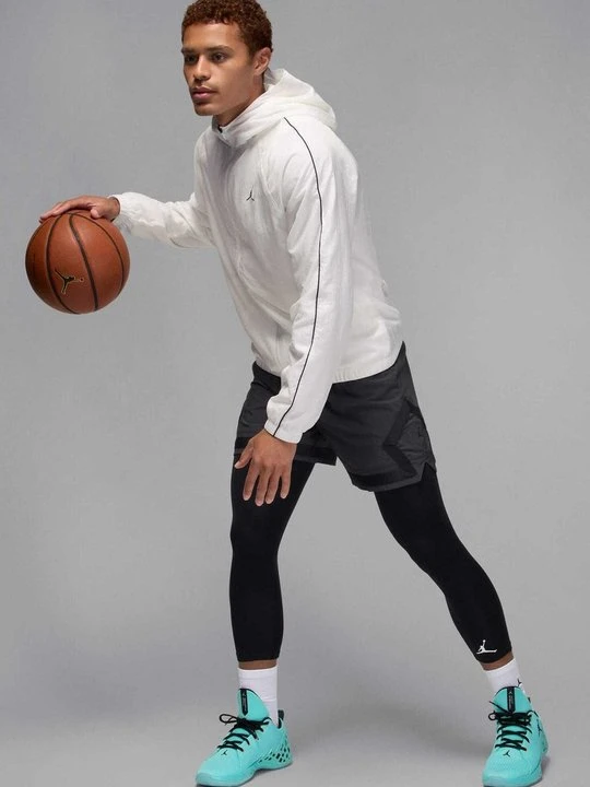 Zdjęcie produktu Kurtka sportowa Jordan biały